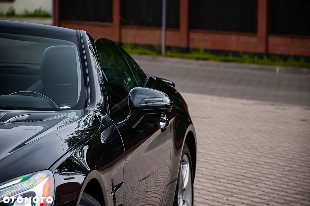 Mercedes-Benz SL - 19