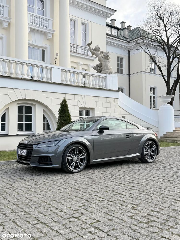 Audi TT S Coupé - 5