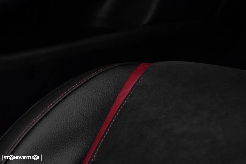 Mercedes-Benz A 45 AMG 4Matic Speedshift 7G-DCT Edition 1 - 34