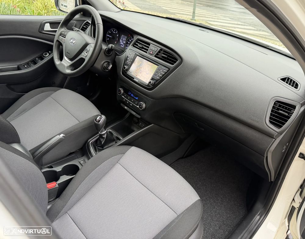 Hyundai i20 Active 1.0 T-GDi Comfort Navi - 16