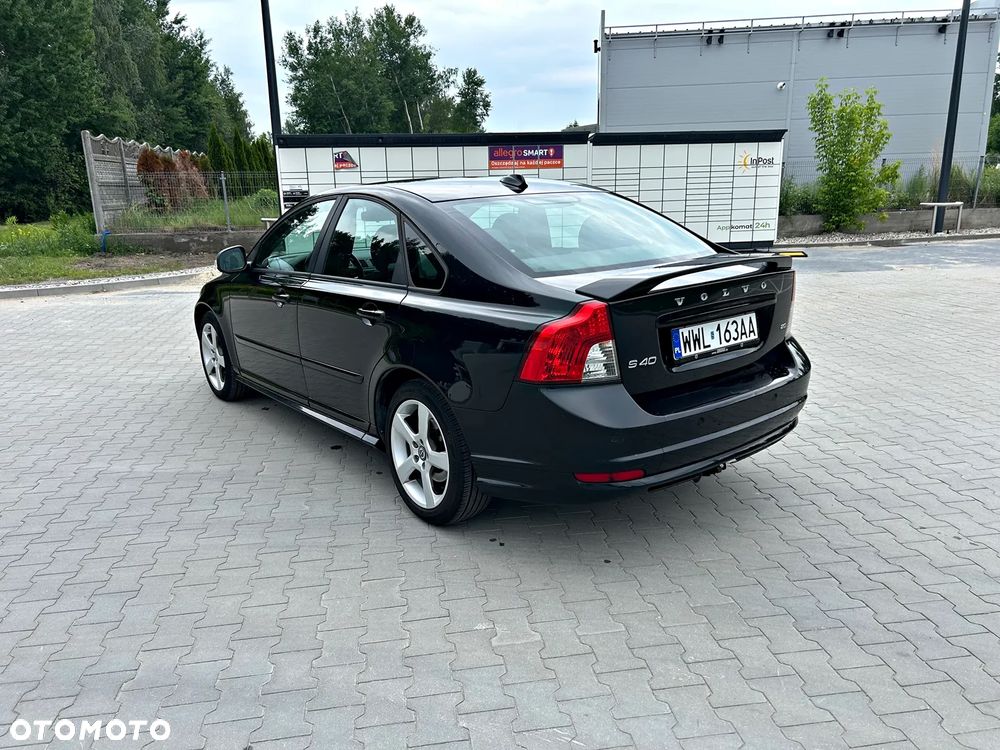 Volvo S40 2.0 R-Design Euro5 - 5