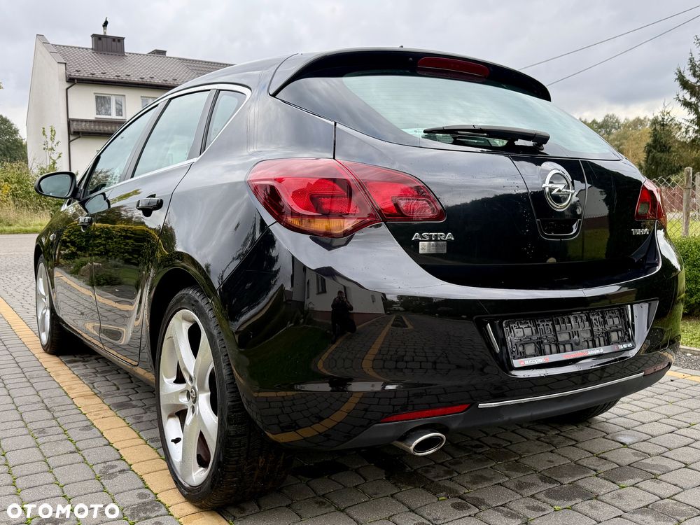 Opel Astra 1.4 Turbo - 15