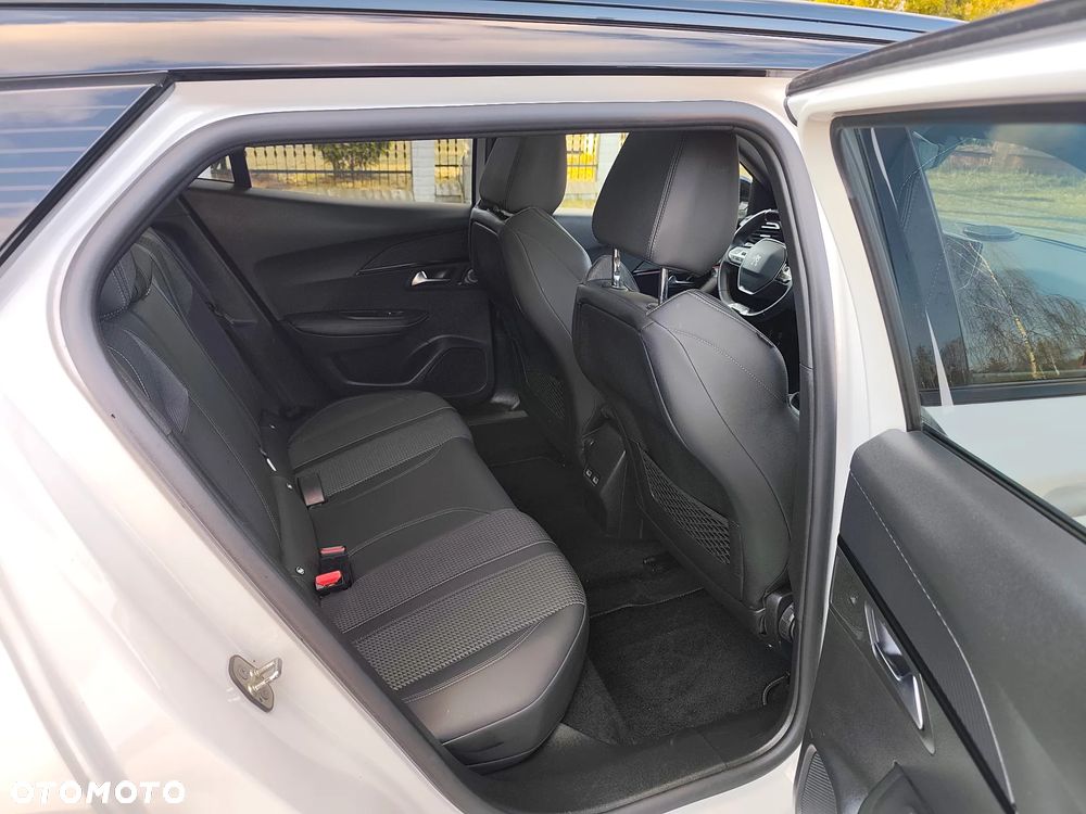 Peugeot 2008 1.5 BlueHDi GT S&S - 29