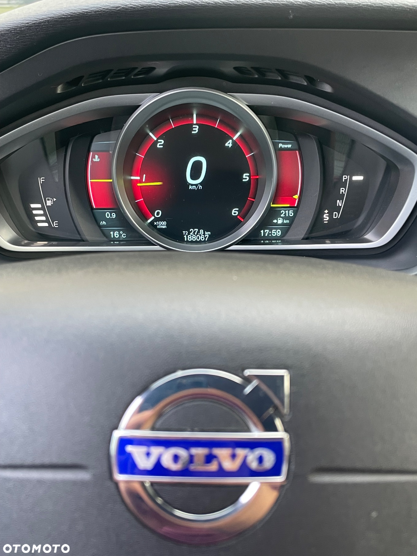 Volvo V40 D2 Powershift Momentum - 23