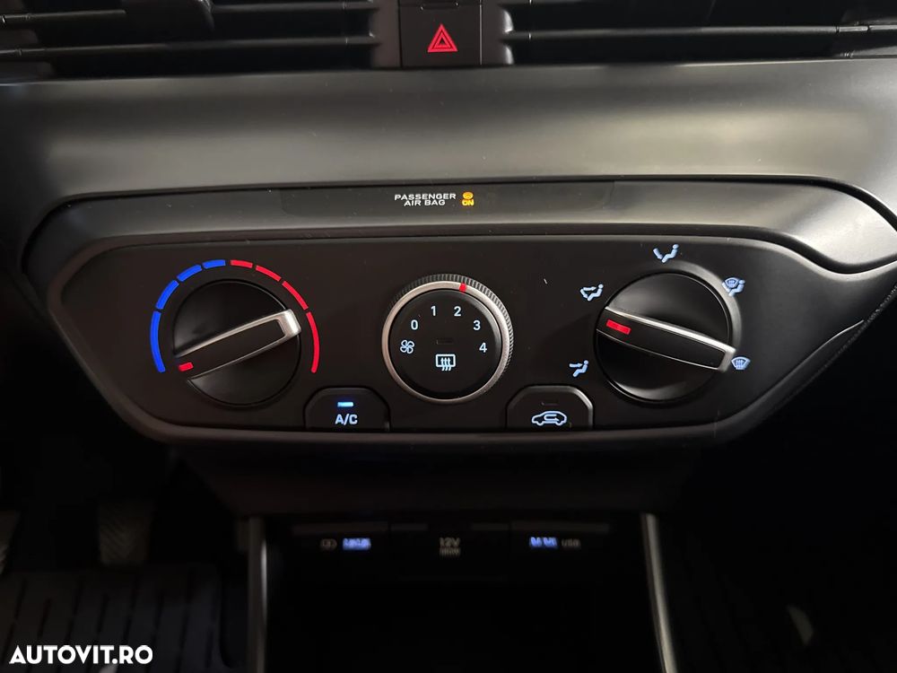 Hyundai i20 - 17
