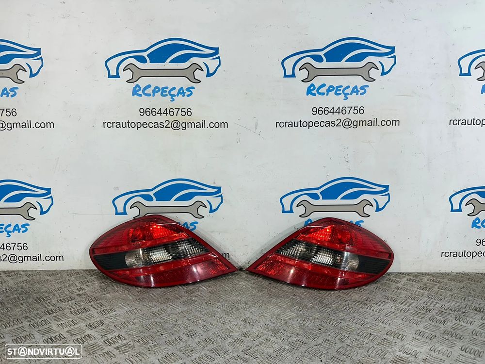 .Farolins Led Tras Traseiros Esquerdo Direito Originais Mercedes Benz SLK R171 2003 - 2011 - 1