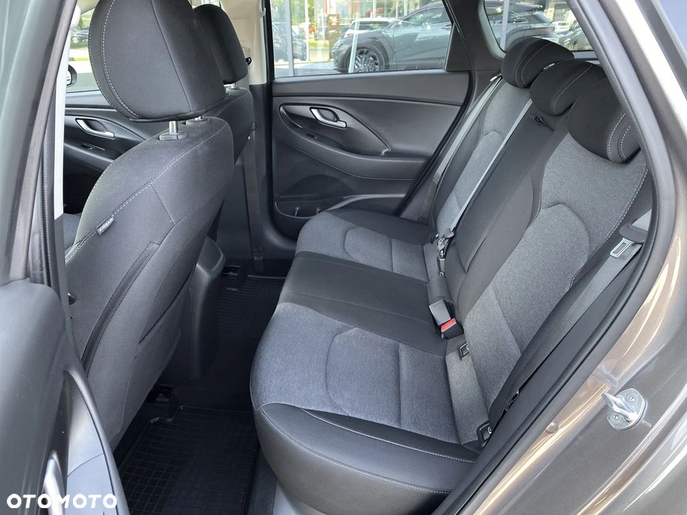 Hyundai i30 1.5 T-GDI 48V Smart - 16