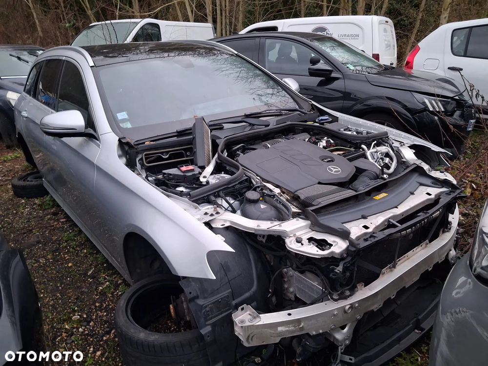 Mercedes-Benz Klasa E 220 d Business Edition 9G-TRONIC - 11