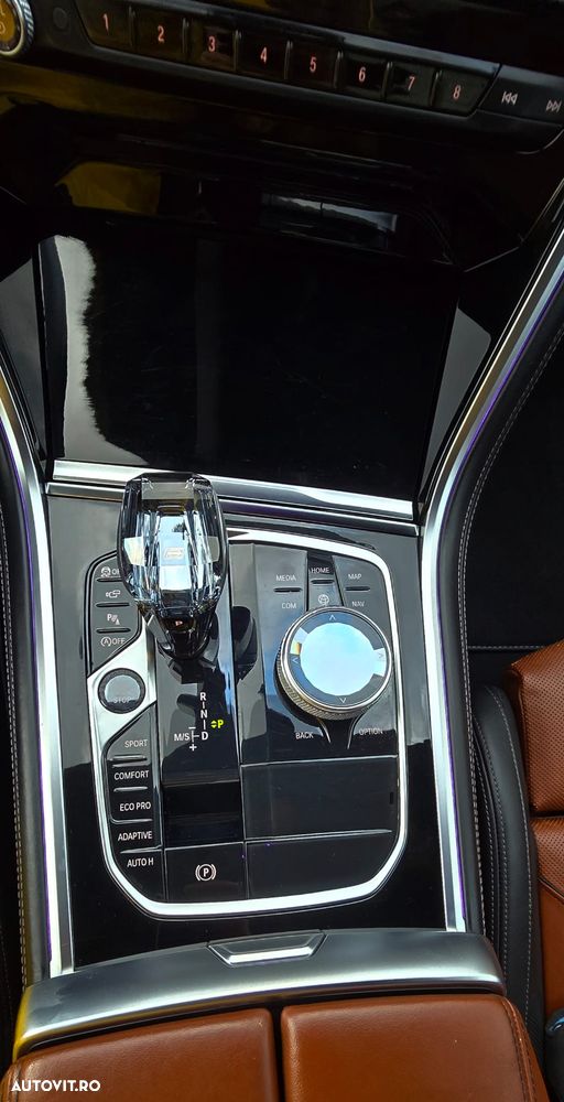 BMW Seria 8 - 10