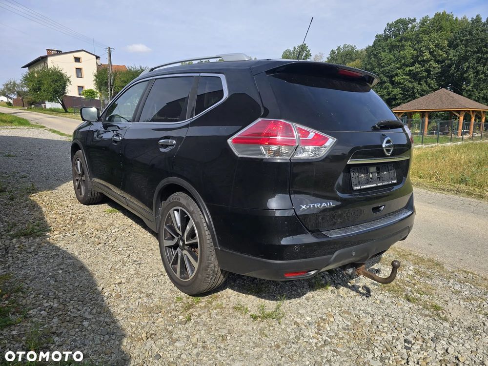 Nissan X-Trail 2.0 dCi ALL-MODE 4x4i Xtronic Tekna - 2