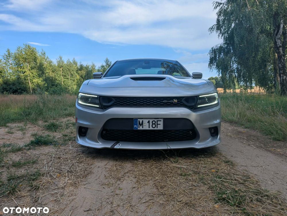 Dodge Charger 6.4 Scat Pack - 4