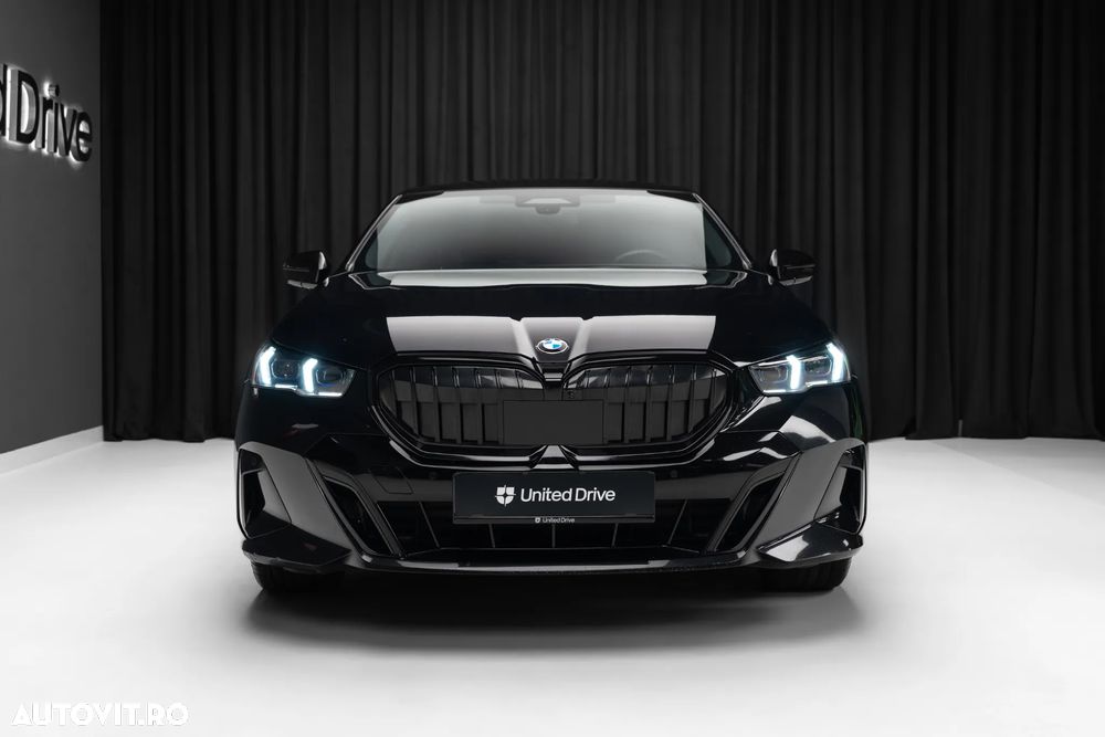 BMW Seria 5 520d xDrive Aut. - 2
