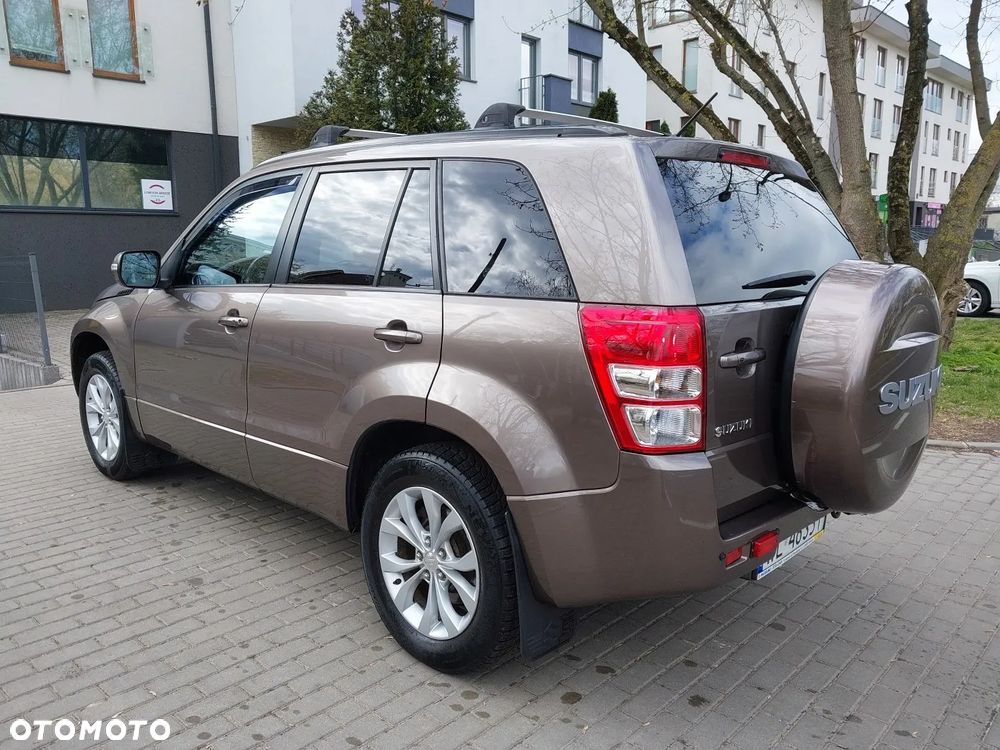 Suzuki Grand Vitara 2.4 Premium EU5 - 13