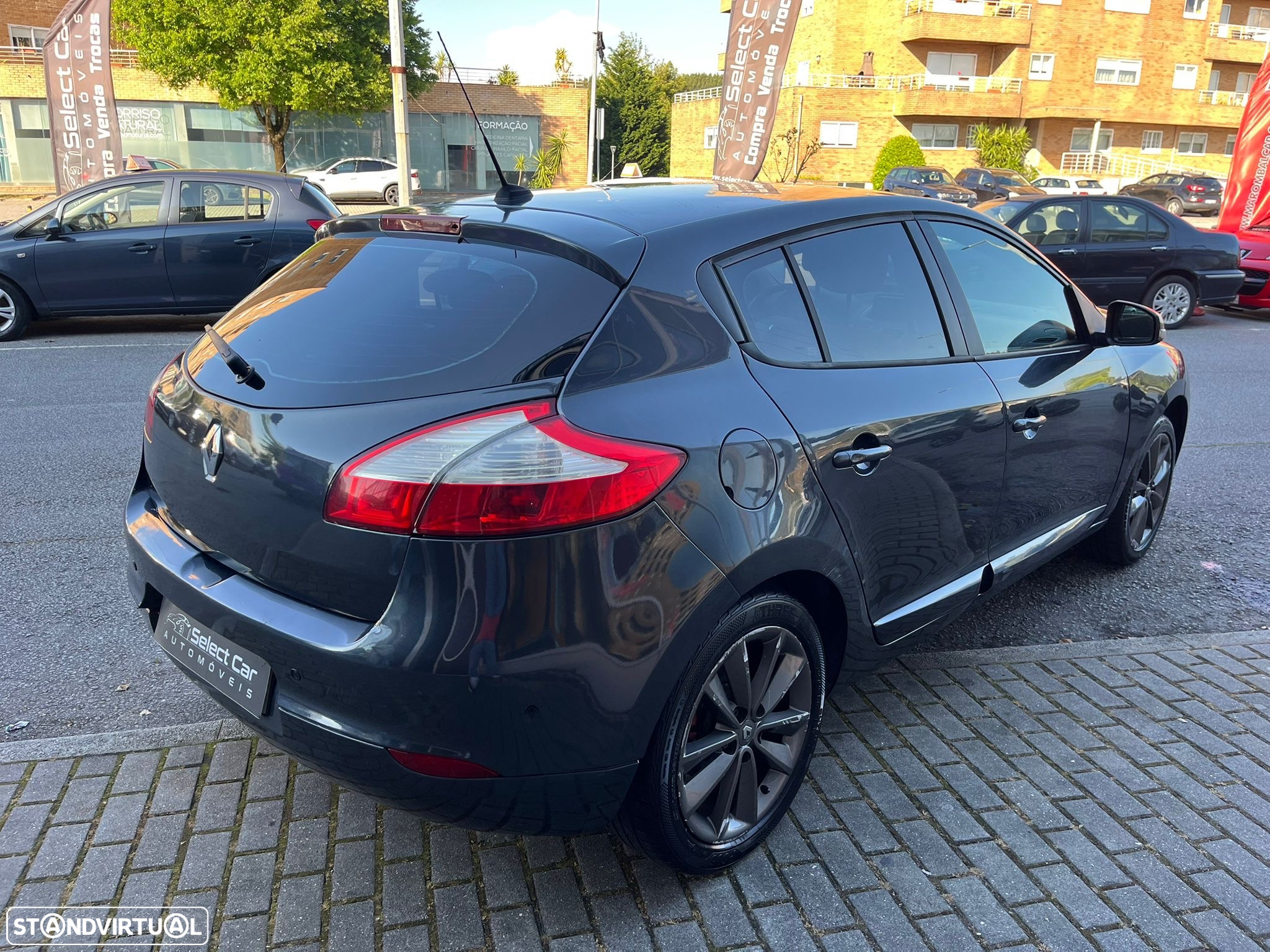 Renault Mégane 1.5 dCi Dynamique - 7
