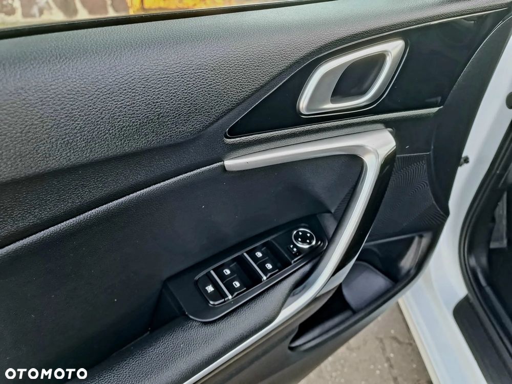Kia Ceed 1.6 CRDi Platinum Edition - 29