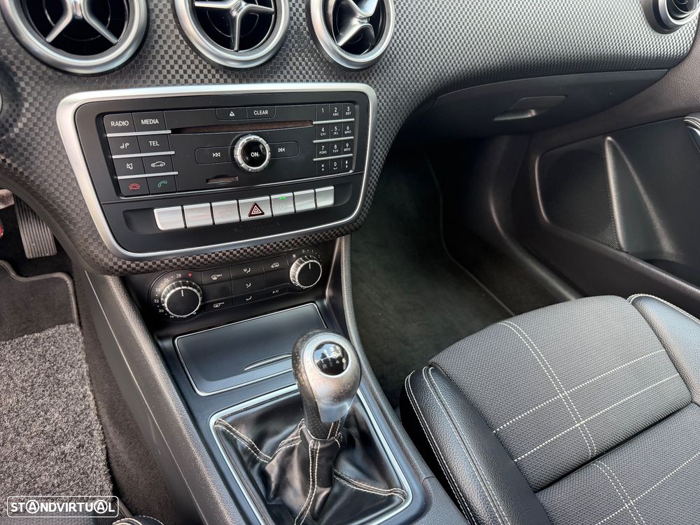 Mercedes-Benz A 180 d Fleet Pack Urban - 12