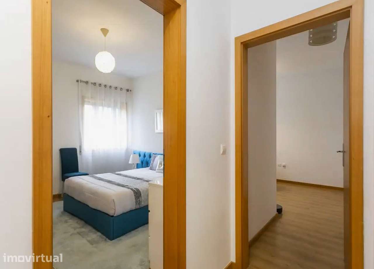 Apartamento T2 com 2 casas de banho e varanda  Ermesinde - Grande imagem: 3/19