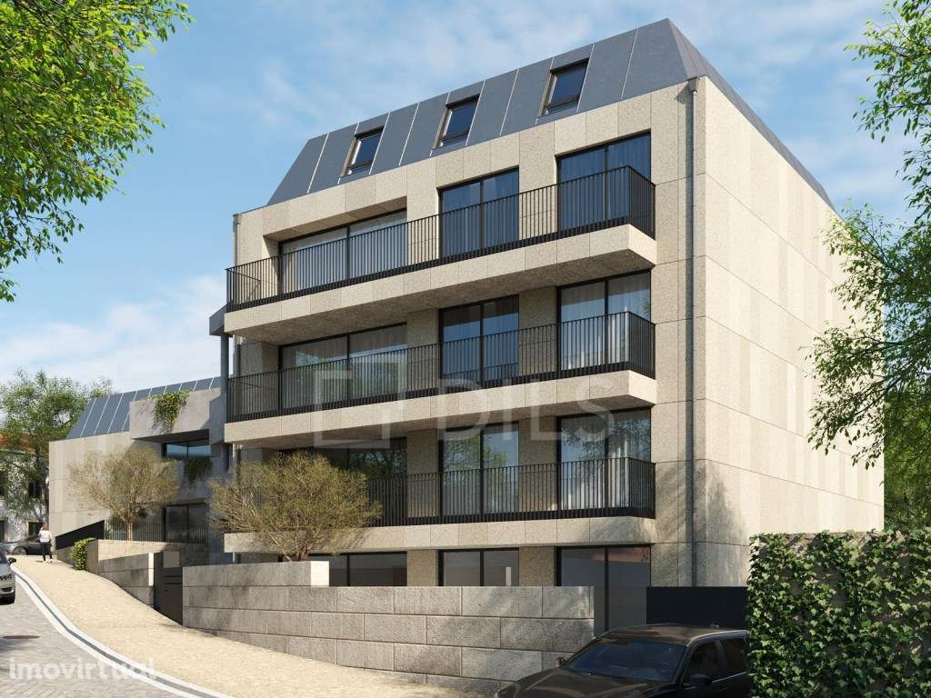 Apartamento T2 com jardim, no centro do Porto - Grande imagem: 2/37