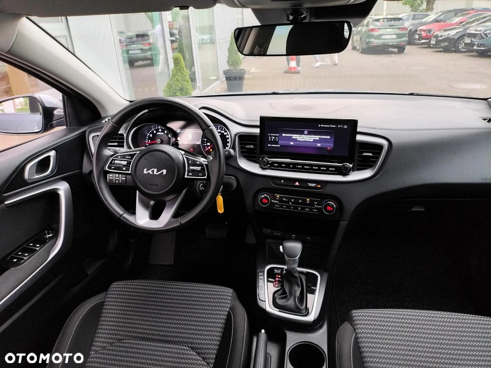 Kia Ceed 1.5 T-GDI M DCT - 19