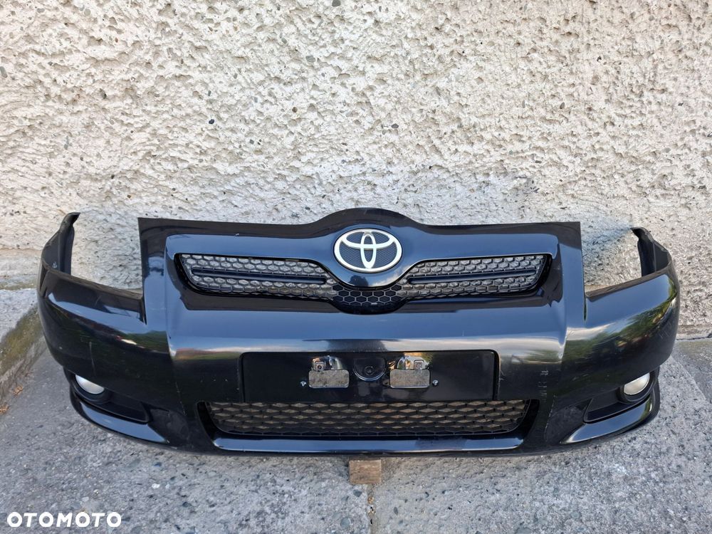 ZDERZAK PRZEDNI TOYOTA VERSO II 07/09r LIFT - 1