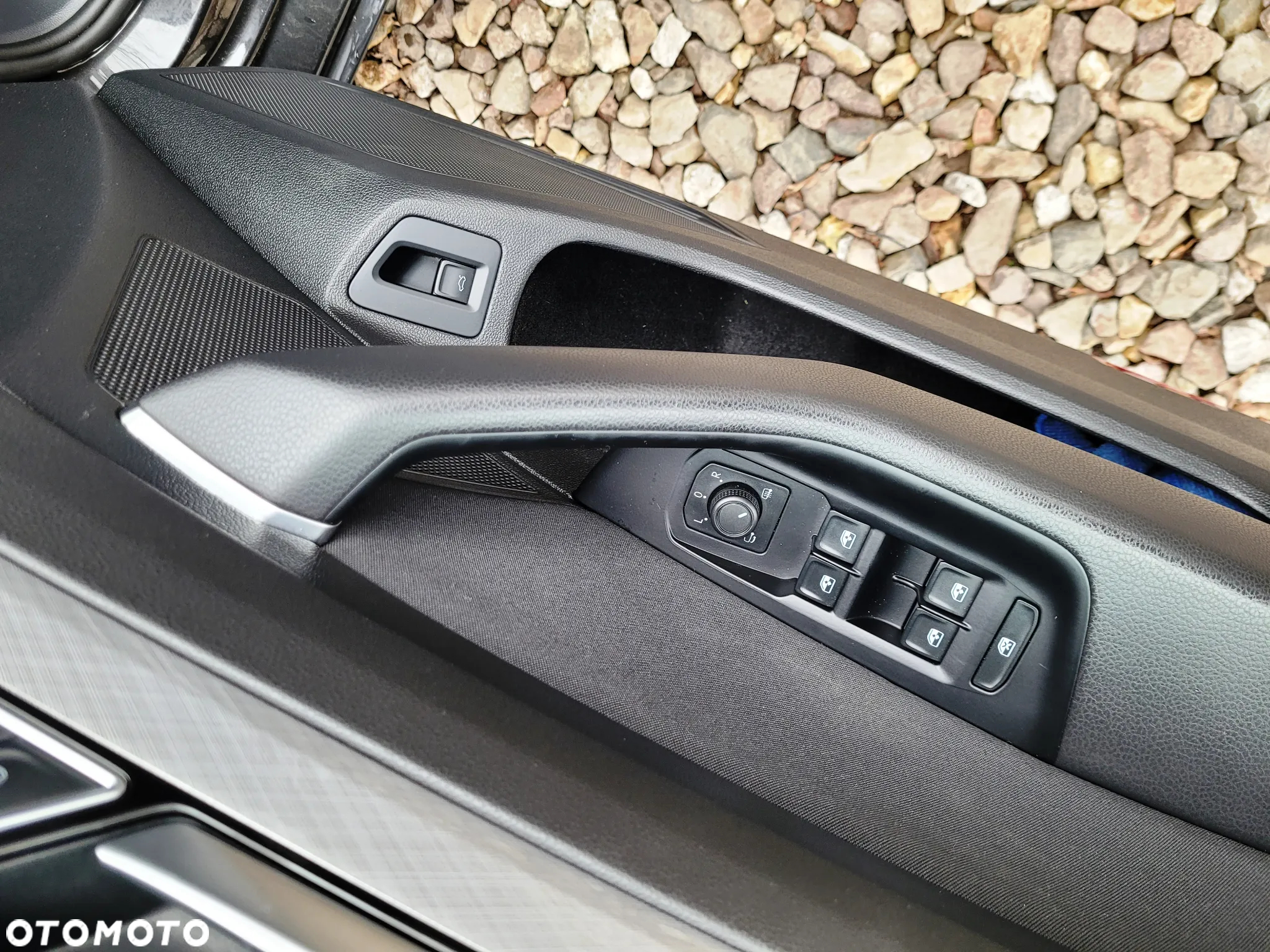 Volkswagen Passat 1.5 TSI EVO Business DSG - 9
