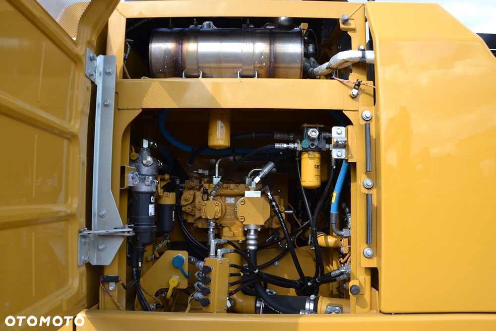 Caterpillar 320 FL - 19