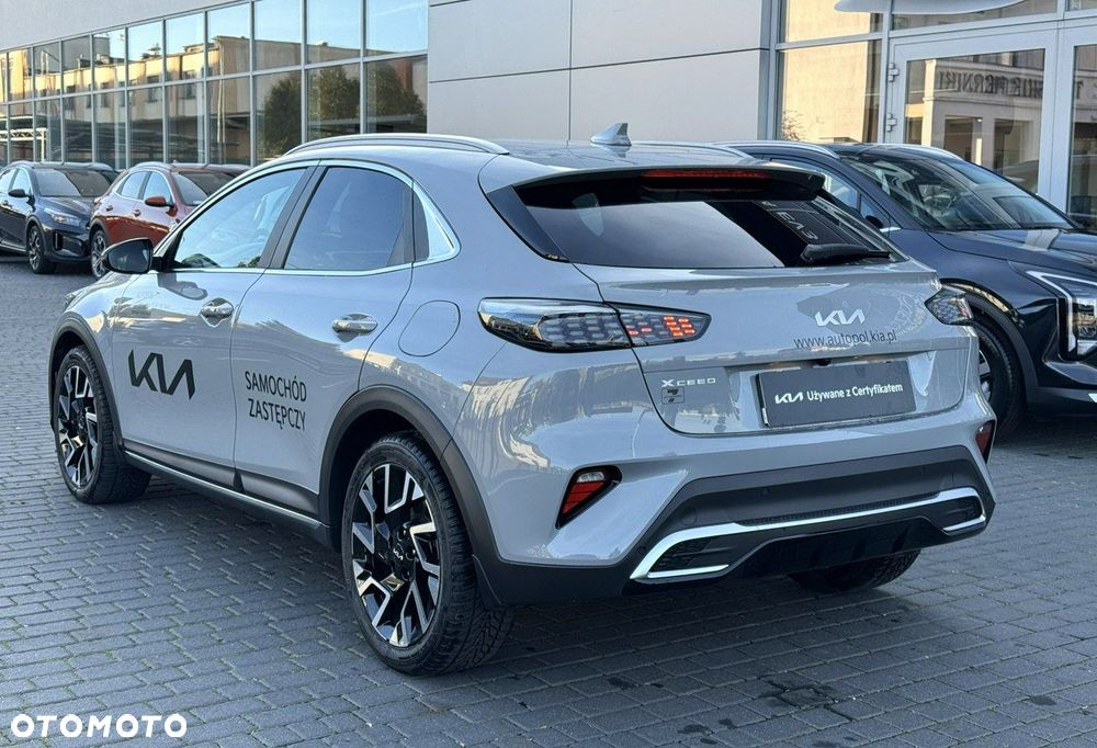 Kia XCeed 1.6 T-GDI Tribute DCT - 3