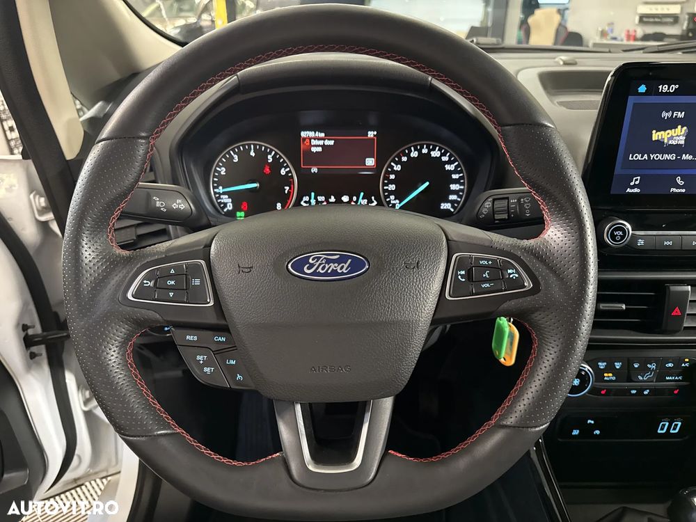 Ford EcoSport - 17