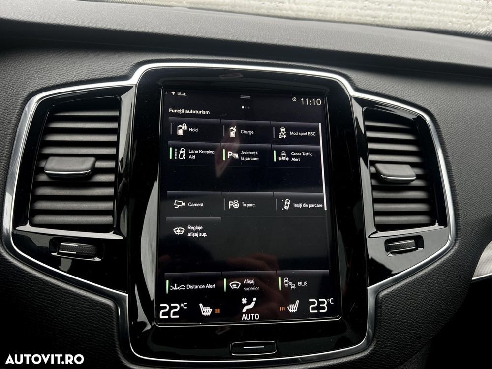 Volvo XC 90 - 21