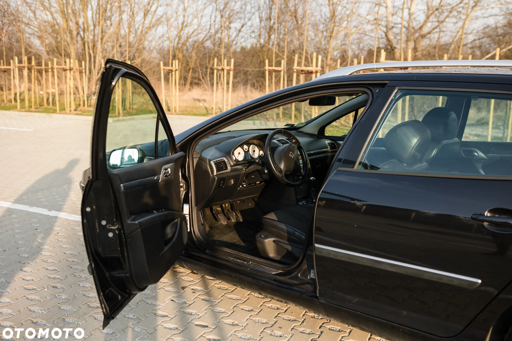 Peugeot 407 SW 140 - 14
