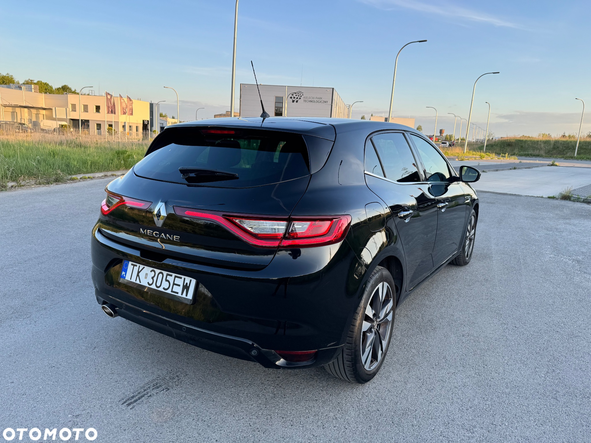 Renault Megane 1.3 TCe FAP Limited - 6