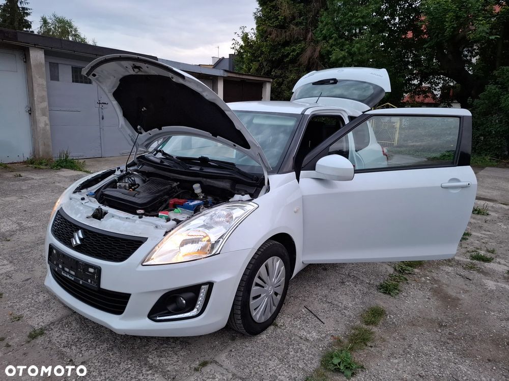Suzuki Swift 1.2 BlackWhite - 23