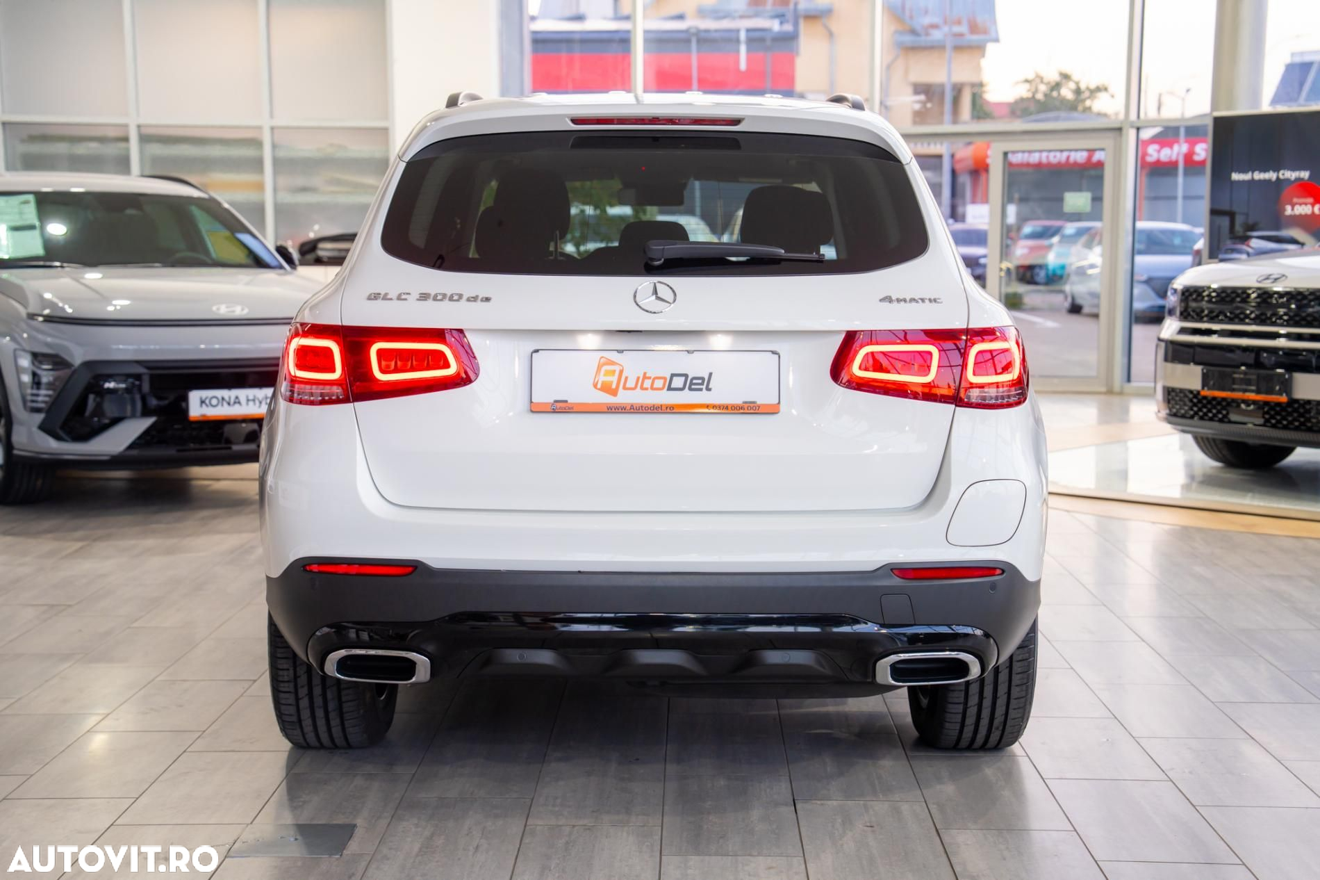 Mercedes-Benz GLC - 9