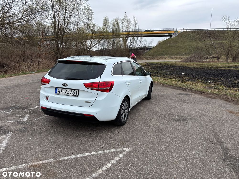 Kia Ceed 1.6 GDI Business Line - 9