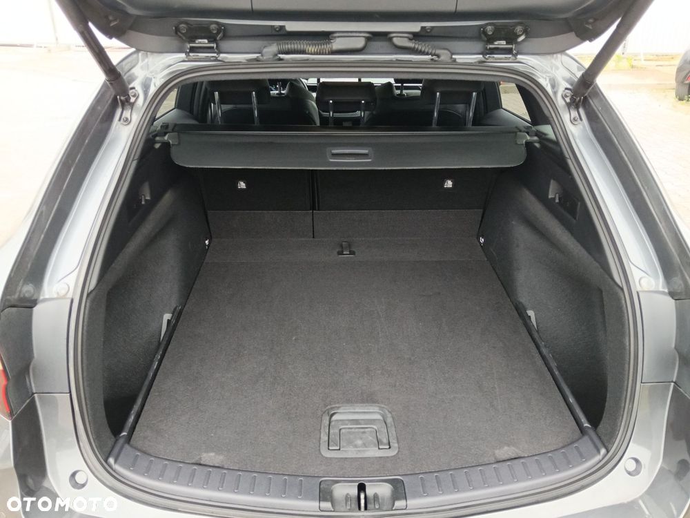 Toyota Corolla 1.8 Hybrid Style - 11