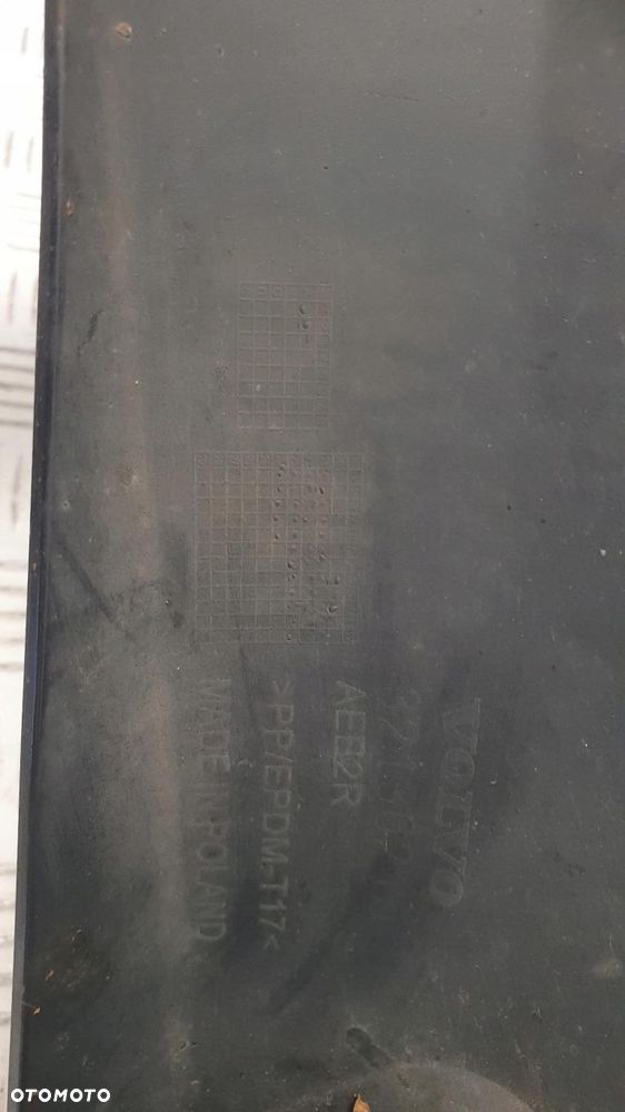 Volvo XC60 II R-design Lift Zderzak tył tylny - 10