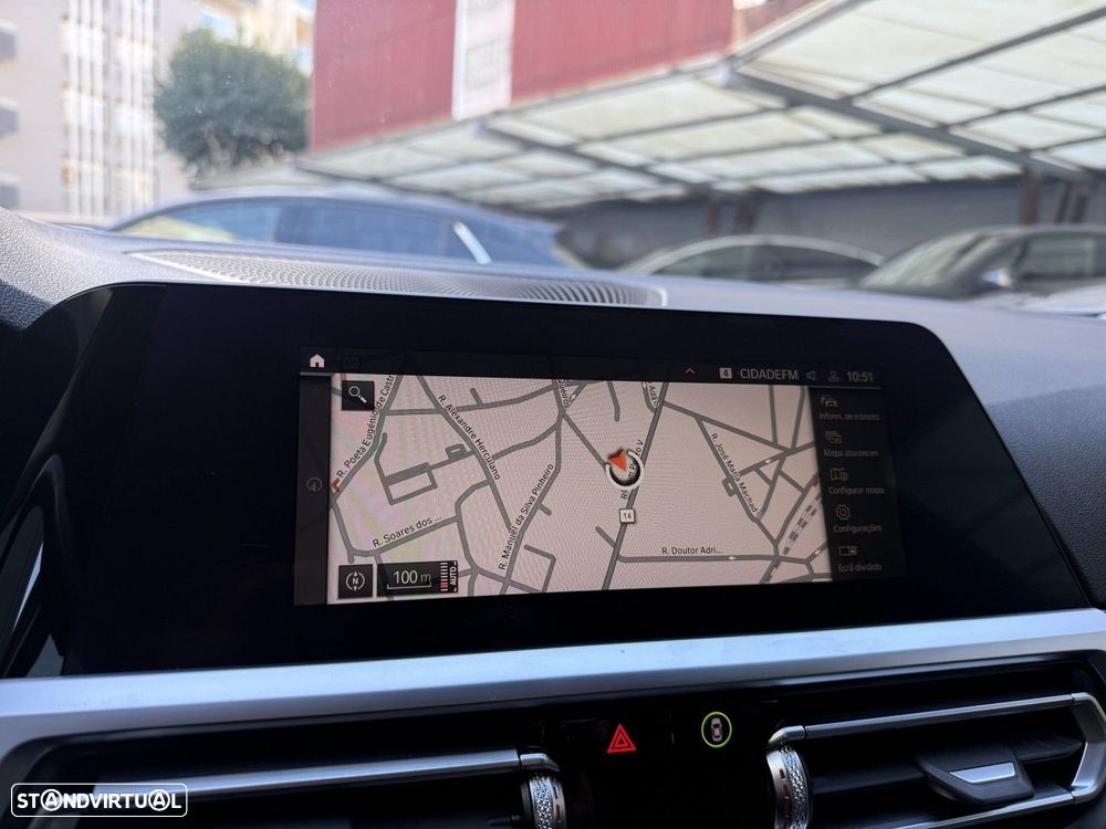 BMW 318 d Advantage - 40