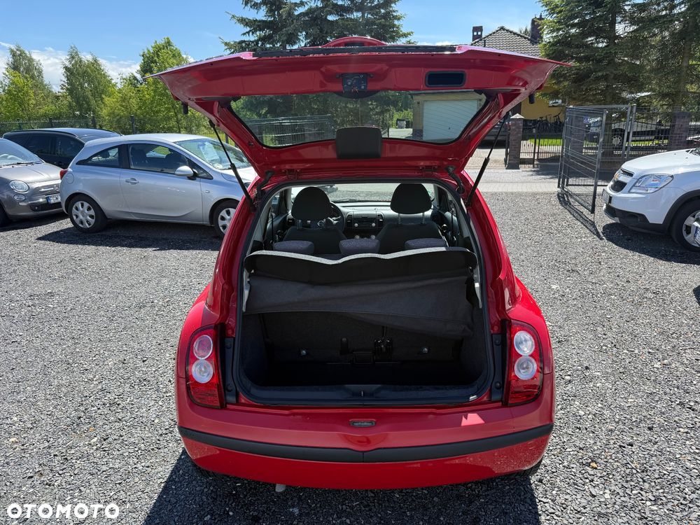 Nissan Micra - 24