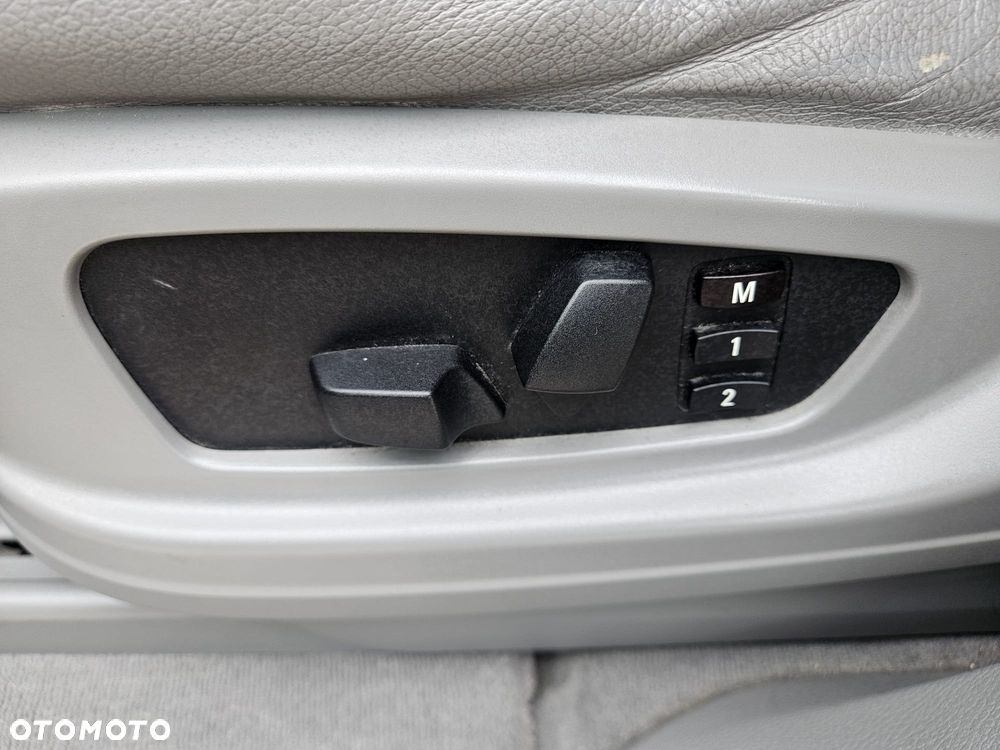 BMW X5 xDrive30d - 29