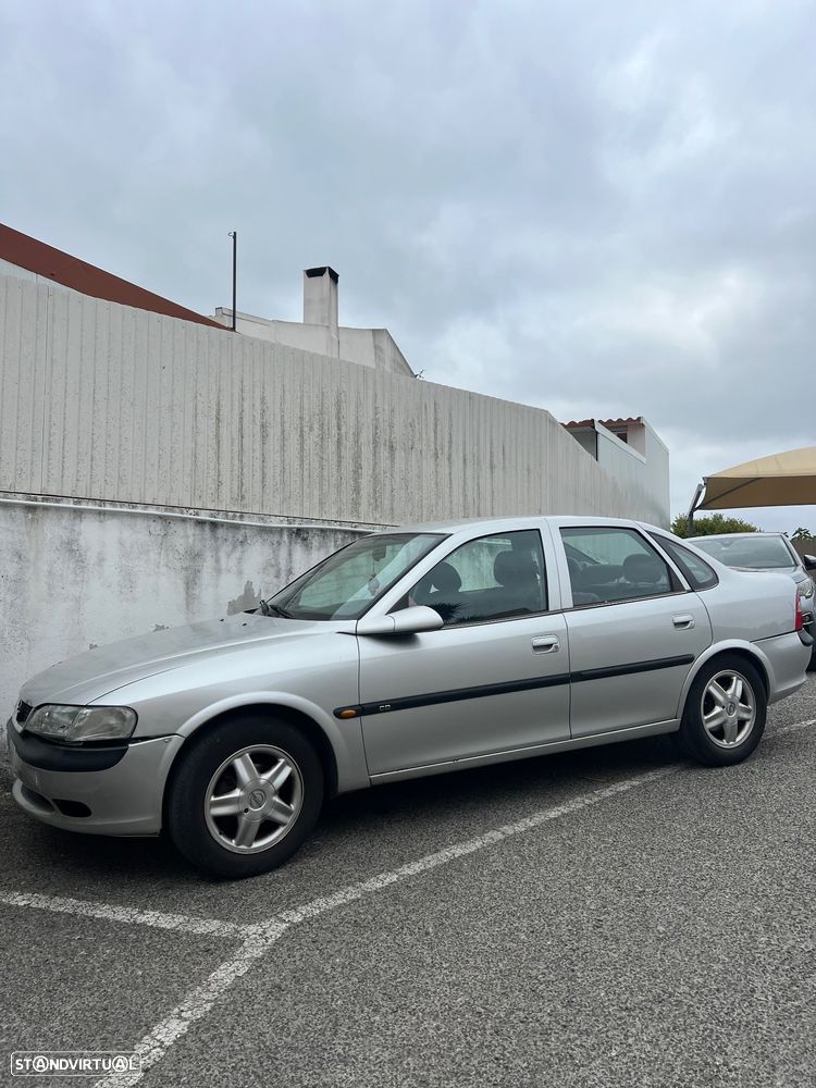 Opel Vectra 2.0 TDi GL - 1