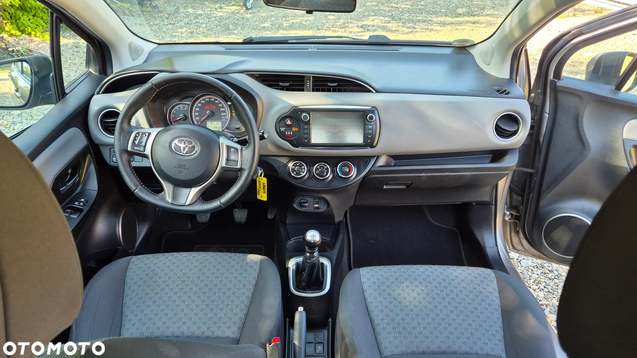 Toyota Yaris 1.4 D-4D Active EU6 - 17