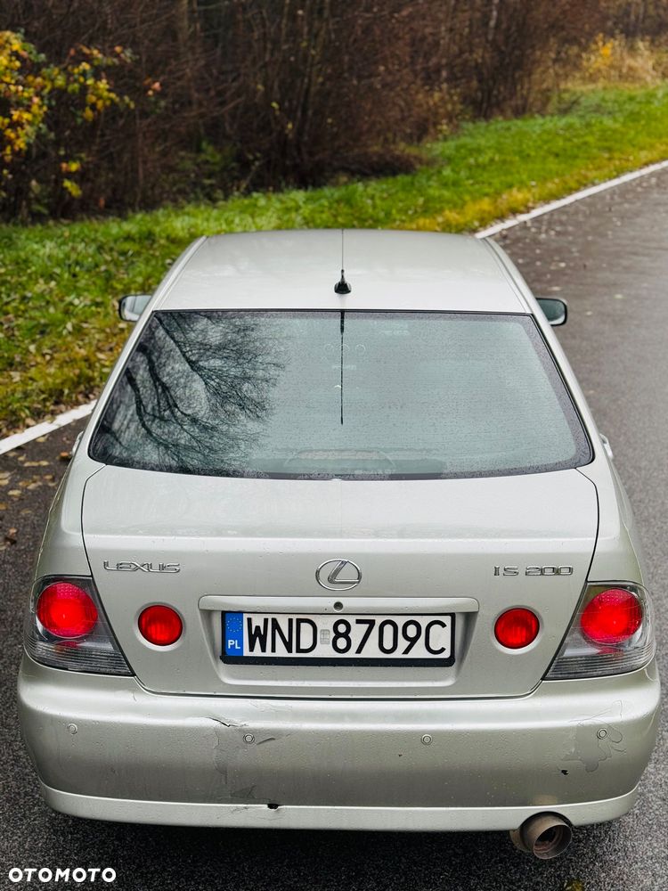 Lexus IS 200 Classic - 6