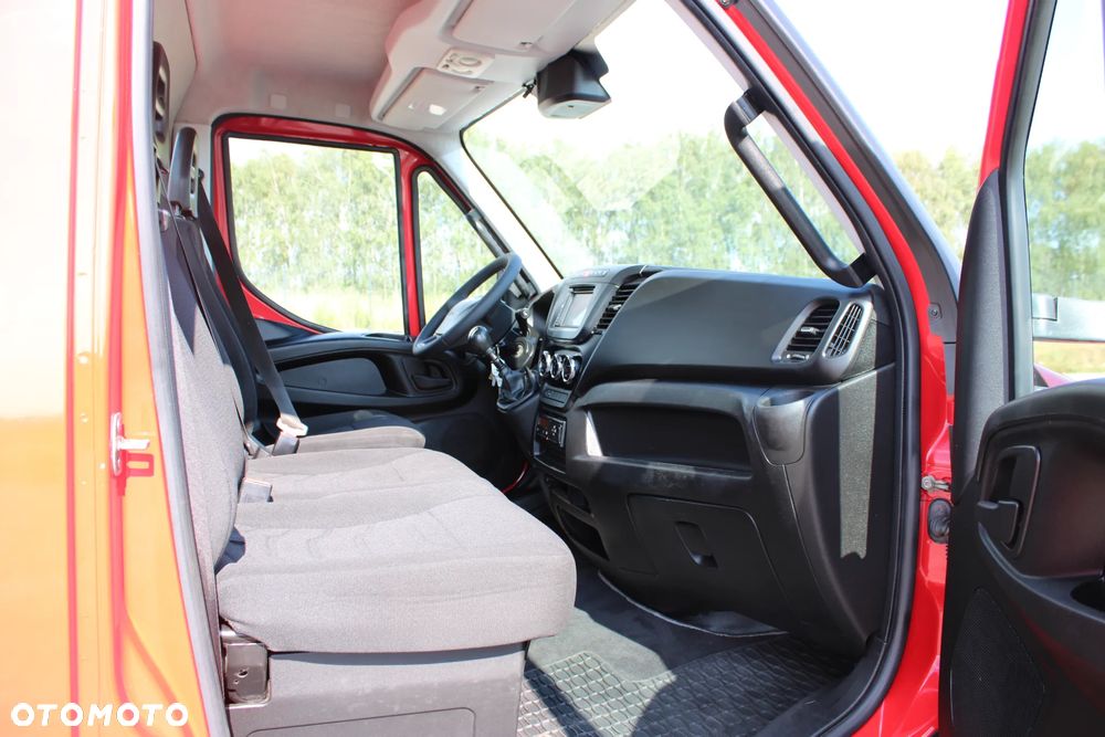 Iveco Daily 72C18 72C21 Nowy 3-stronny WYWROT Kiper Wywrotka Blokada Mostu PTO 70C 65C 50C 35C - 19