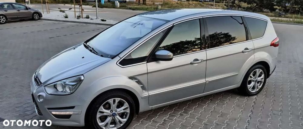 Ford S-Max 2.2 TDCi DPF Titanium X - 2
