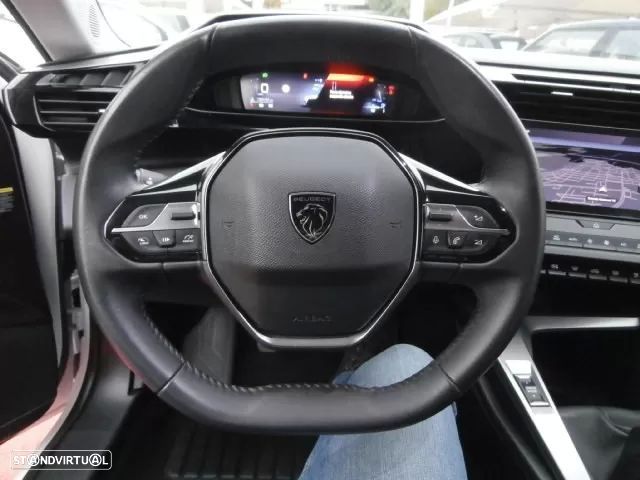 Peugeot 308 - 18