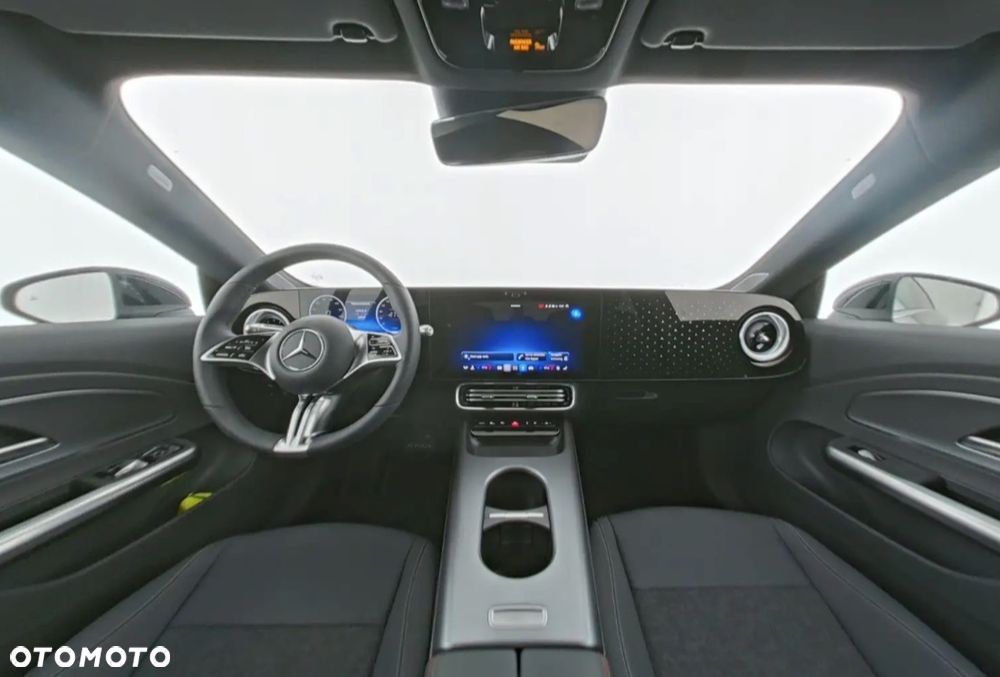 Mercedes-Benz CLA - 7