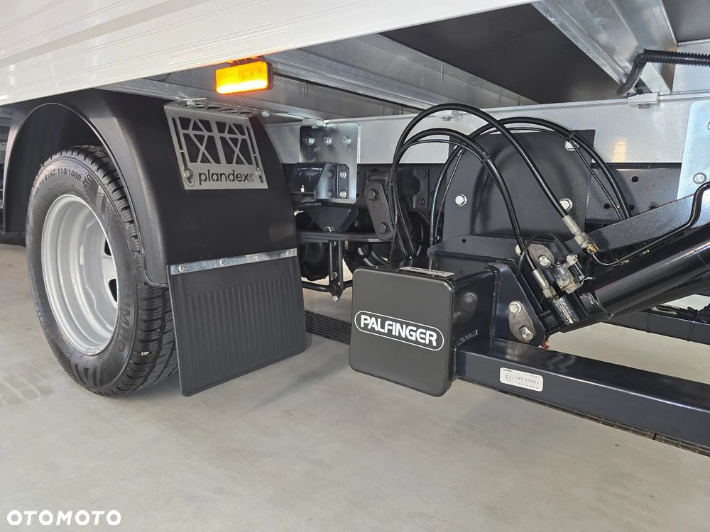 Iveco DAILY 50C18 KONTENER 8-PALET WINDA-1Tona SALON PL SERWIS ASO IVECO DO OSTATNIEGO Km TEMPOMAT FOTEL KIEROWCY PNEUMATYCZNY DOŚWIETLANIE ZAKRĘTÓW KLIMA ELEKTRYKA - 24