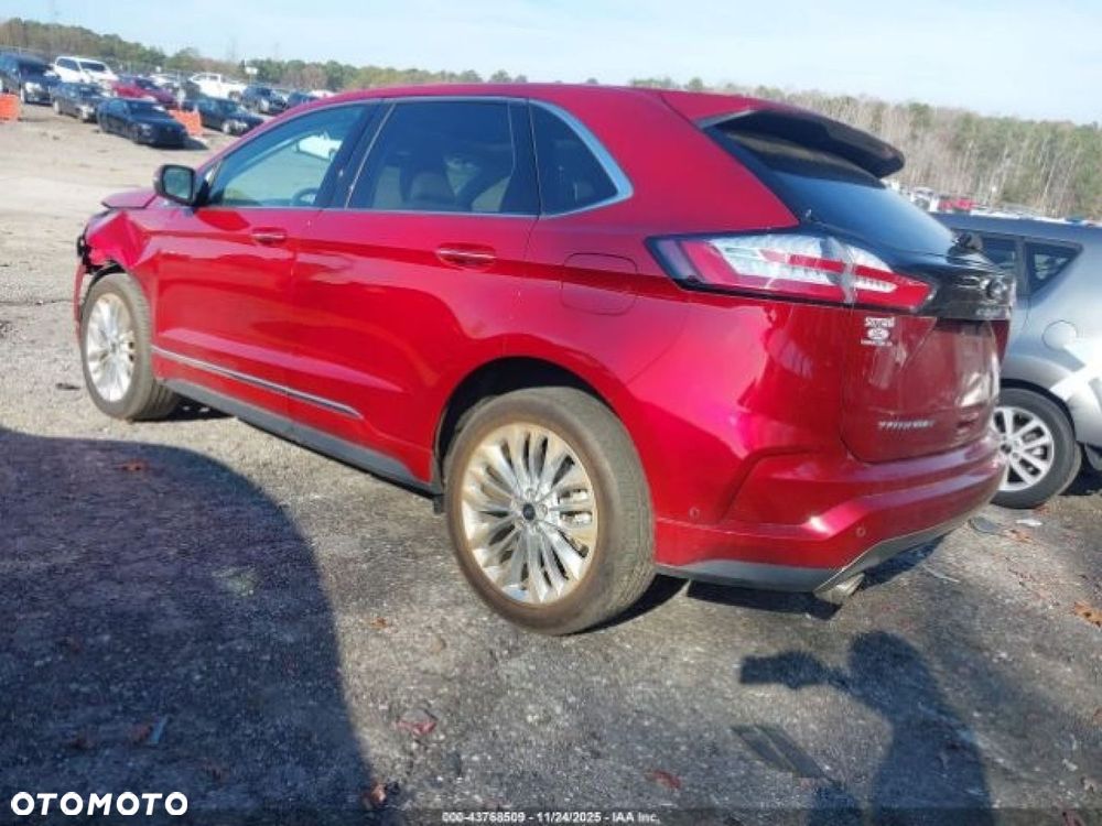 Ford Edge - 4