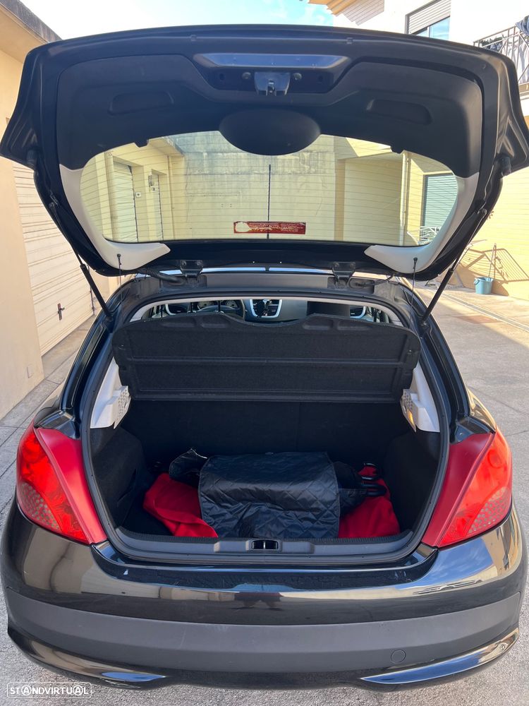 Peugeot 207 1.4 16V Trendy - 10