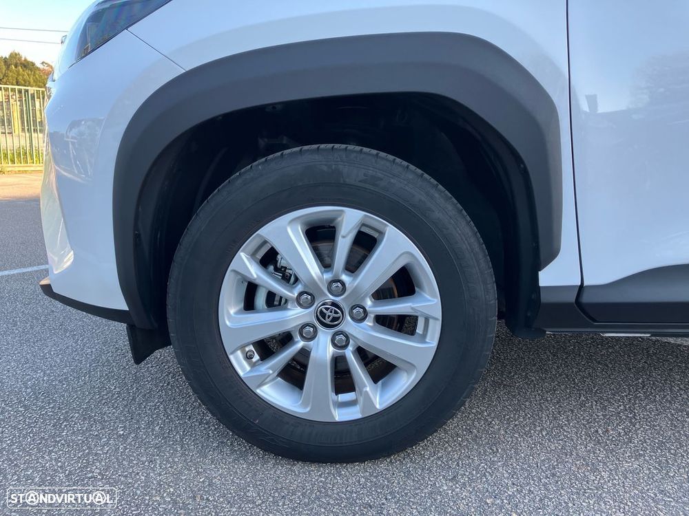 Toyota Yaris Cross 1.5 HDF Comfort Plus - 15